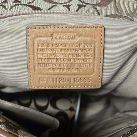 Brown signature pattern coach purse and wallet - Picture 5 of 6